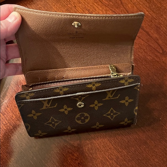 Louis Vuitton Brown Monogram Wallet
Good used condition. Lots of use left - Picture 15 of 16